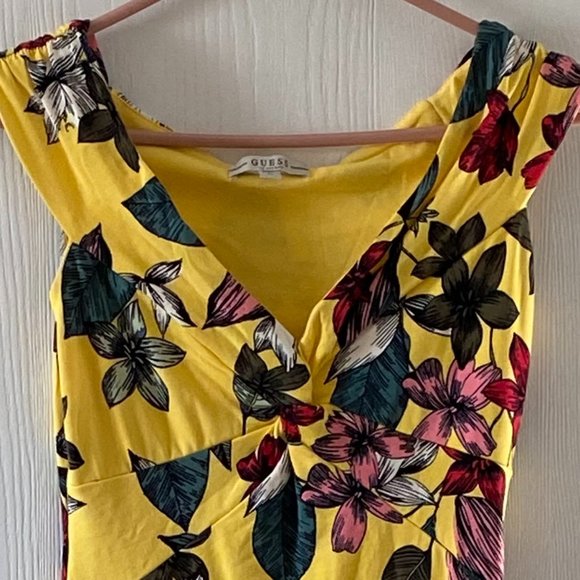 NWOT Guess Floral/Yellow Bodycon Mini Dress - Picture 2 of 6
